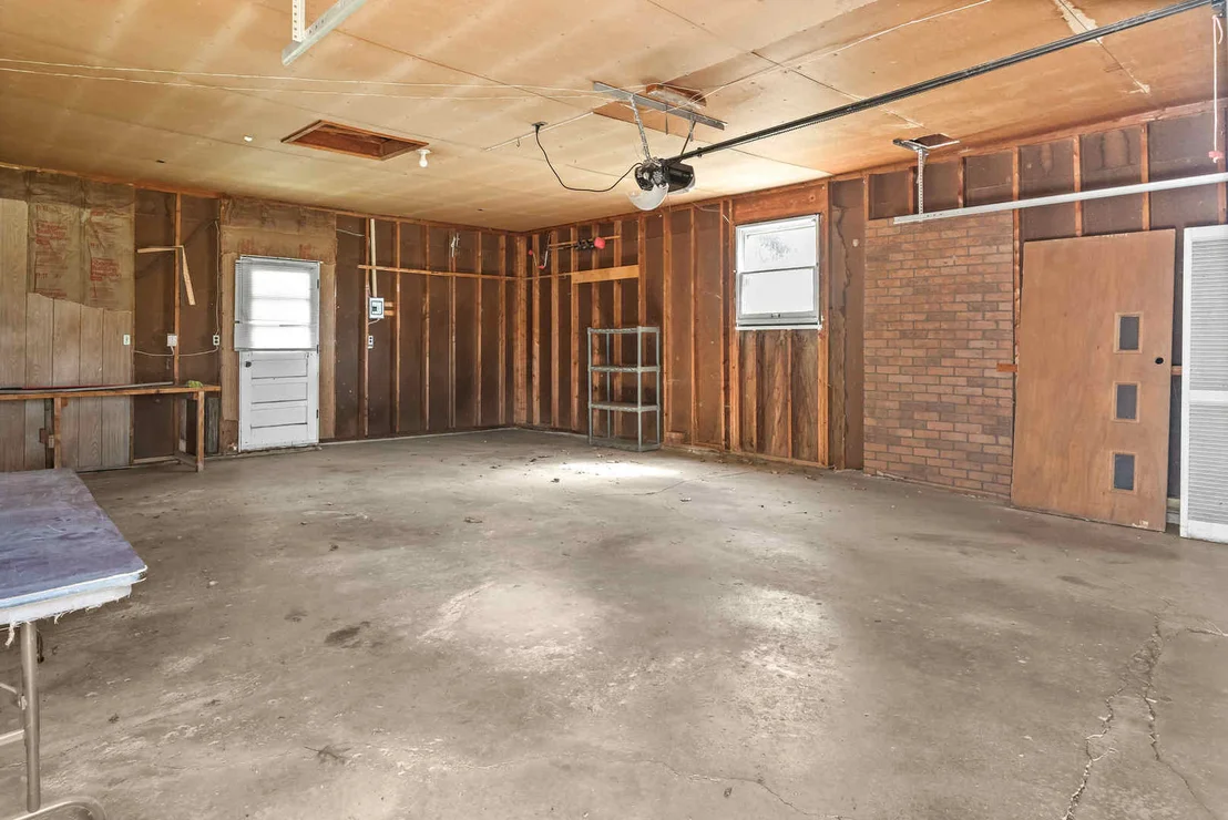 Photo of 14735 Lunar Drive