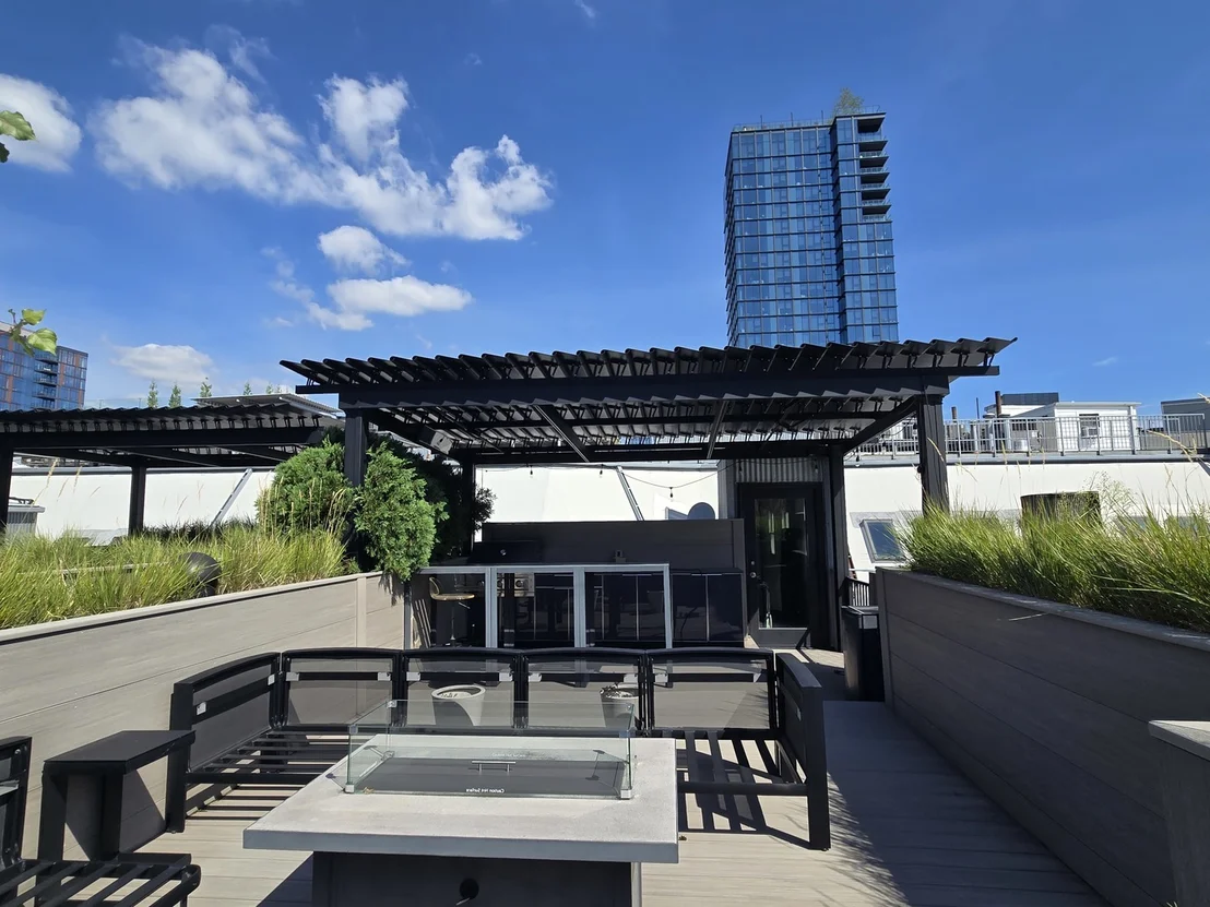 Photo of Unit 141 at 1000 W Washington Boulevard