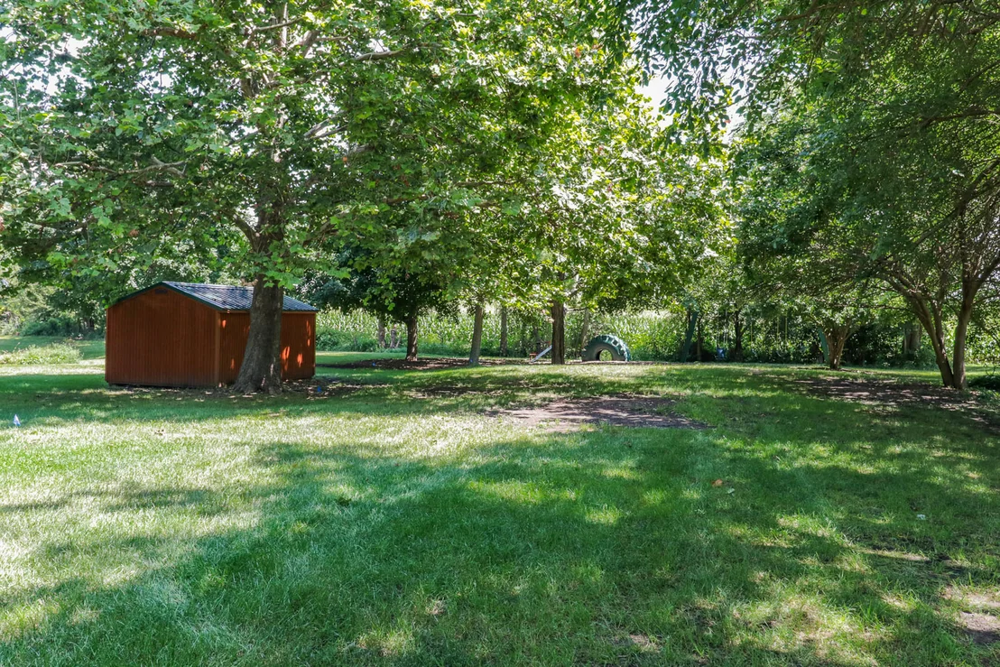 Photo of 8264 Sunset Road
