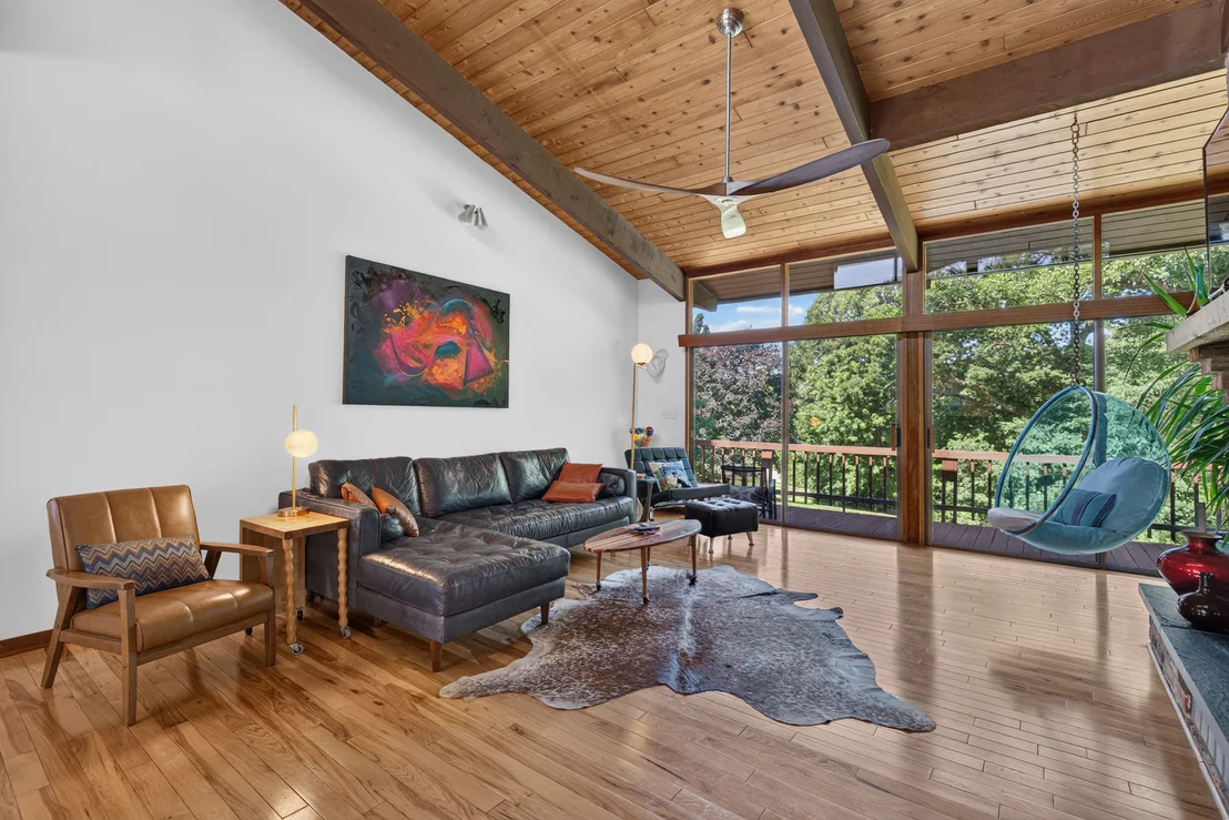 Photo of 2390 Circle Drive
