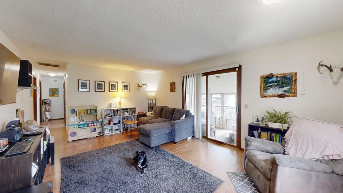 Photo of 1304 Greenridge Drive