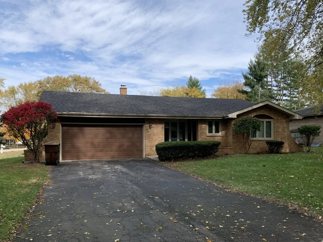 Photo of 2567 E Riverview Drive