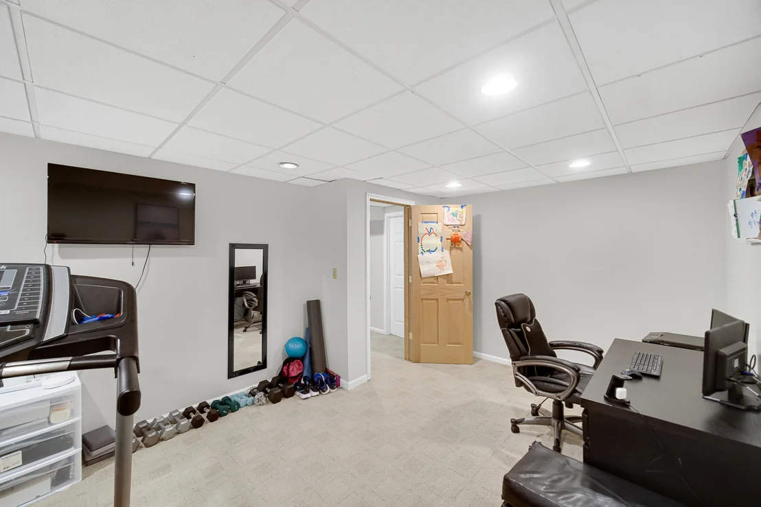 Photo of 9054 Forestview Road