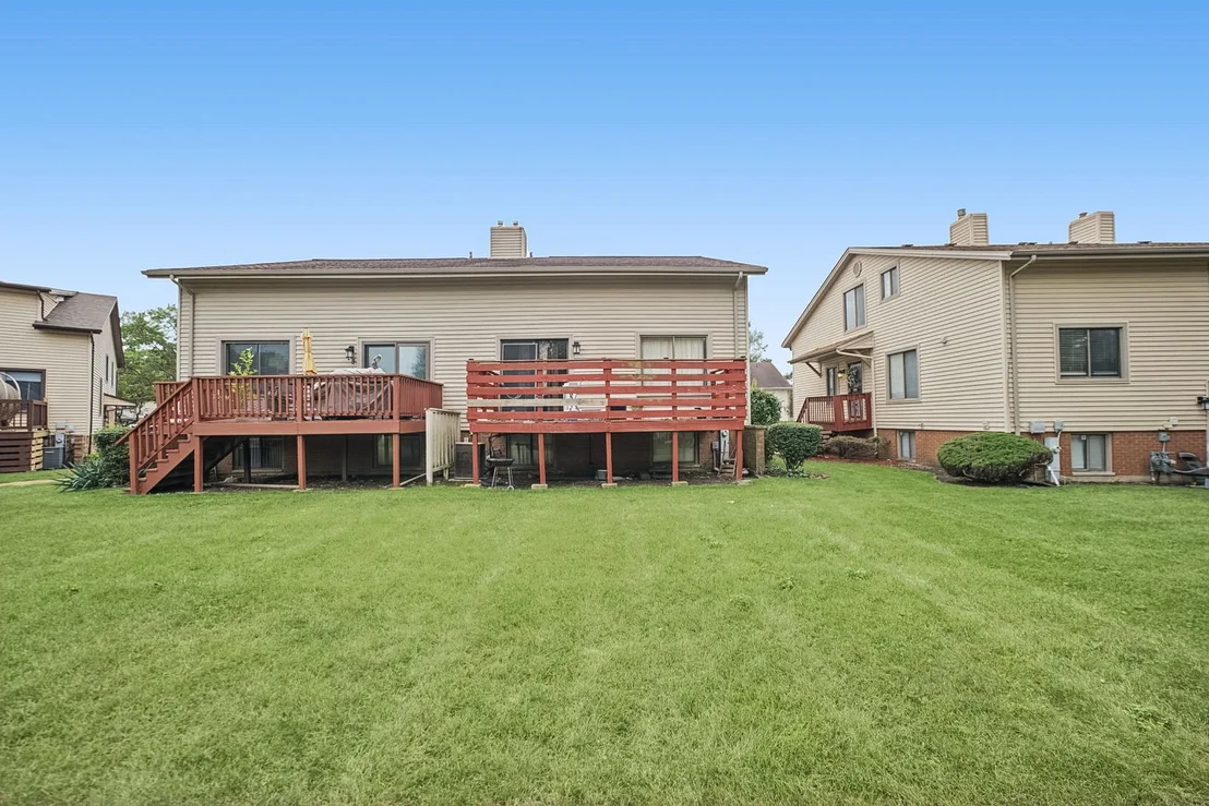 Photo of 18584 Meadow Lane
