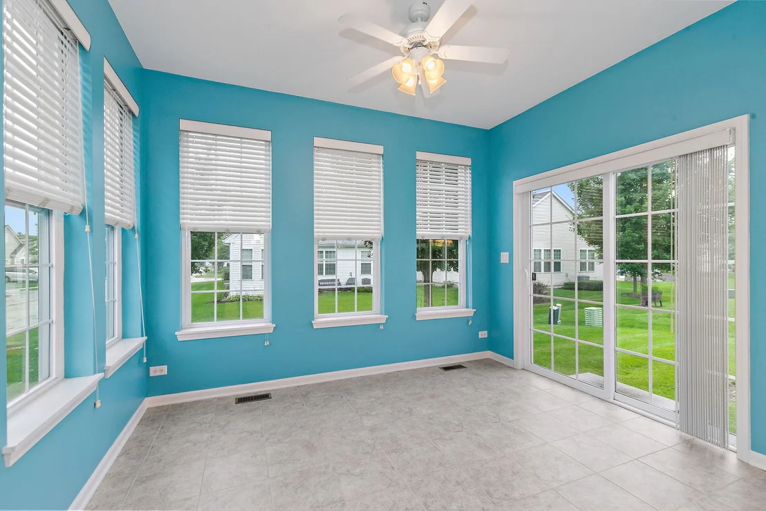 Photo of 957 Laguna Lane