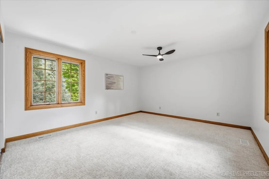 Photo of 3663 Wolf Road