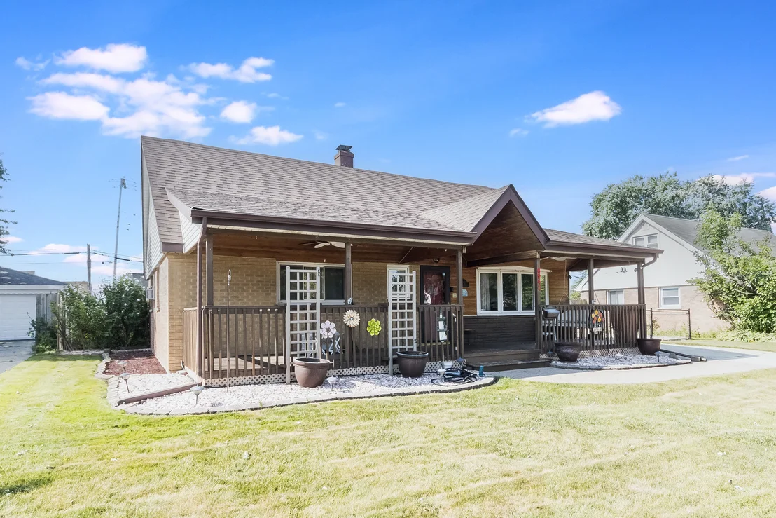 Photo of 6941 Olympic Drive