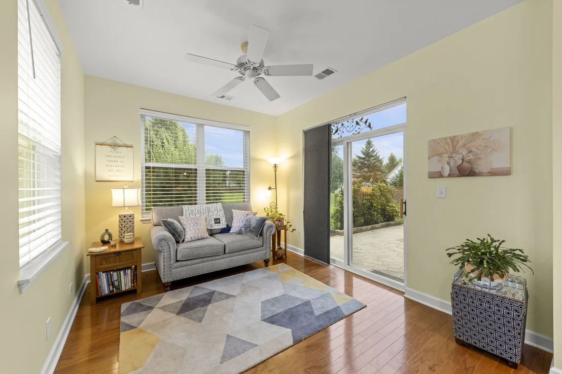 Photo of 784 Bellevue Circle