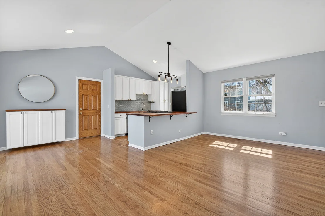 Photo of 1333 Purdue Avenue