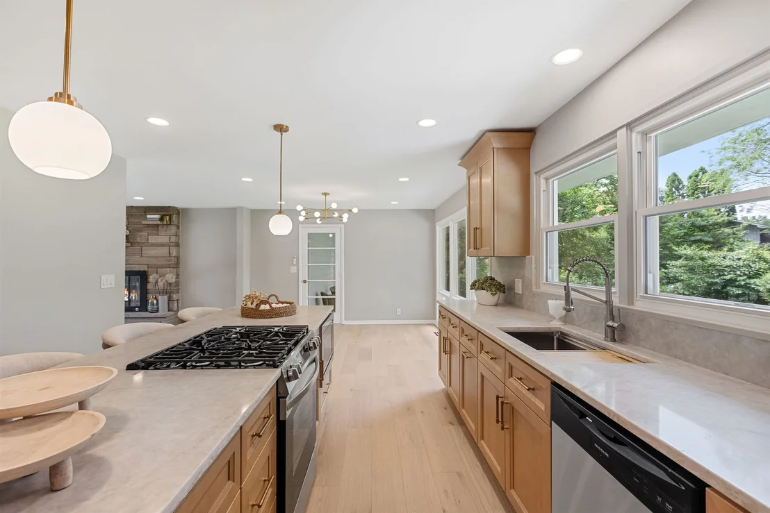 Photo of 624 Willow Lane