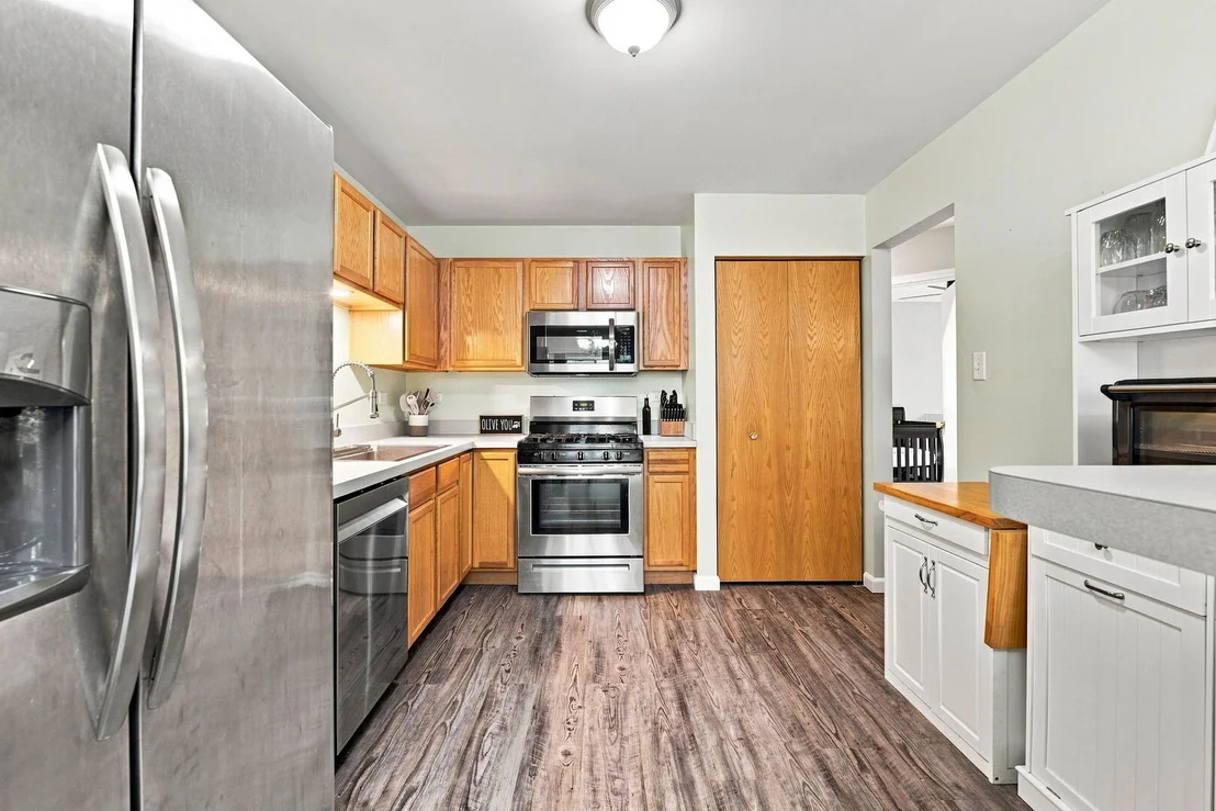 Photo of 543 Silver Leaf Drive