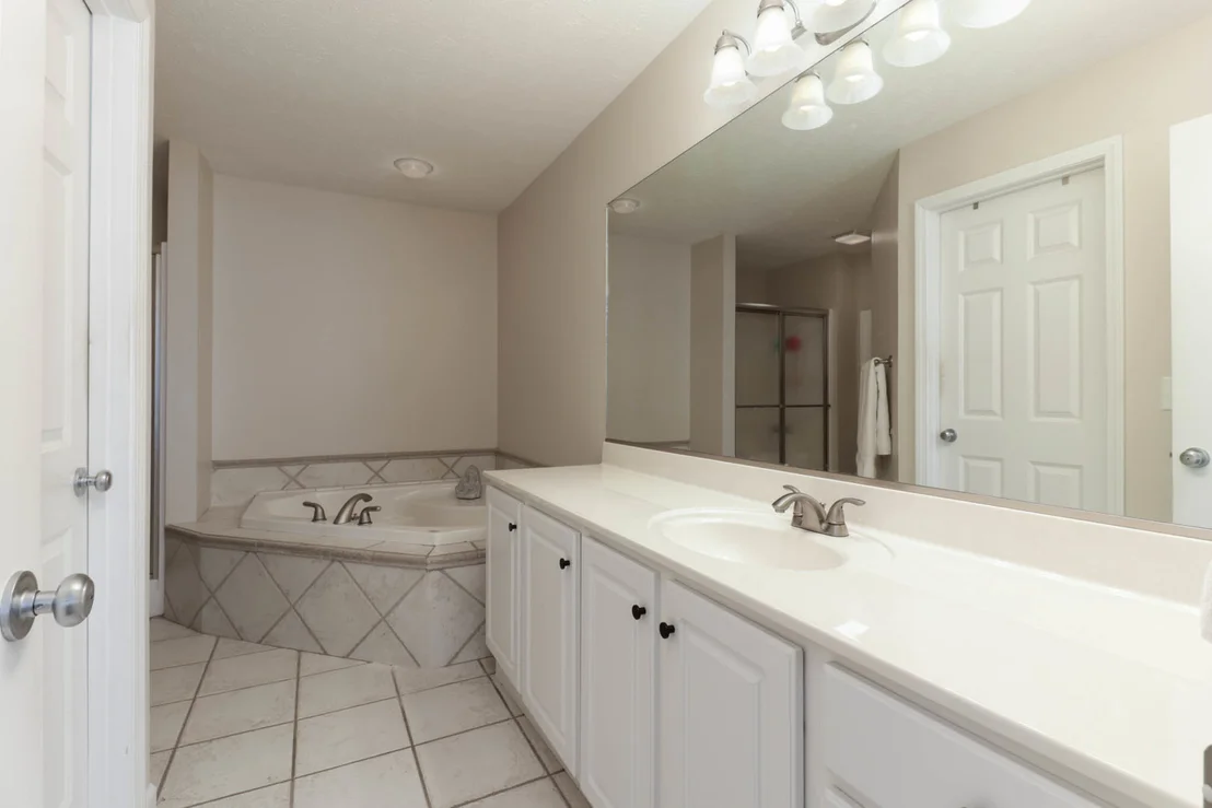 Photo of 2975 Benson Lane