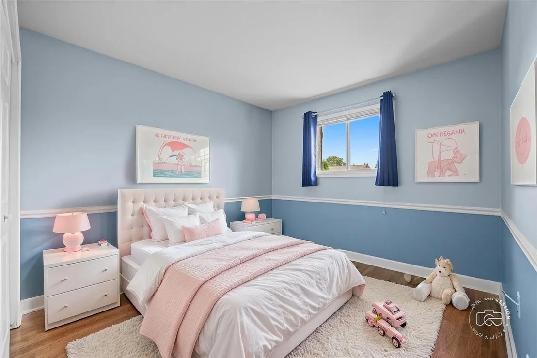 Photo of 220 Edgehill Drive