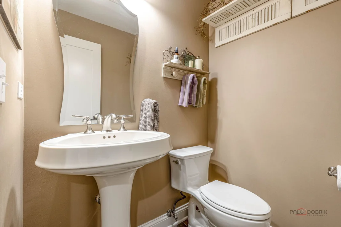 Photo of 2768 Glendower Terrace