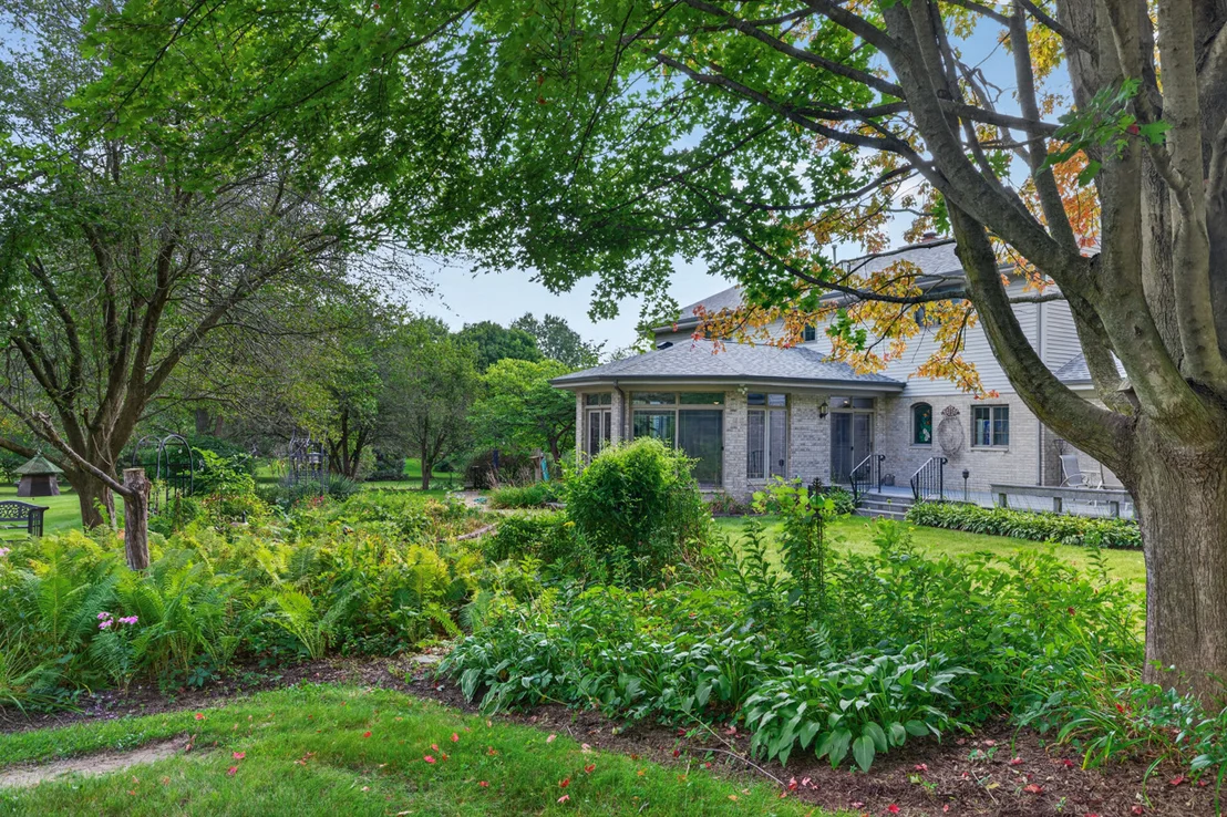 Photo of 1646 Valley View Road