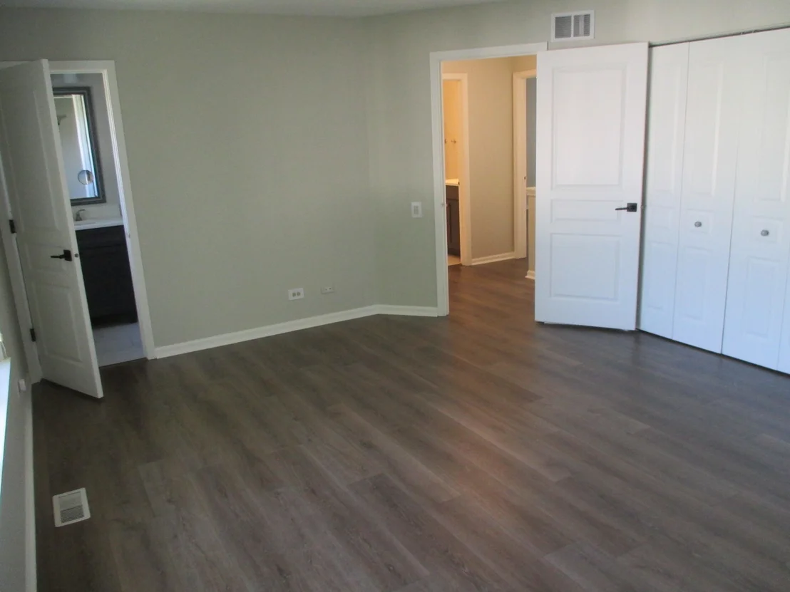 Photo of 500 Rose Lane