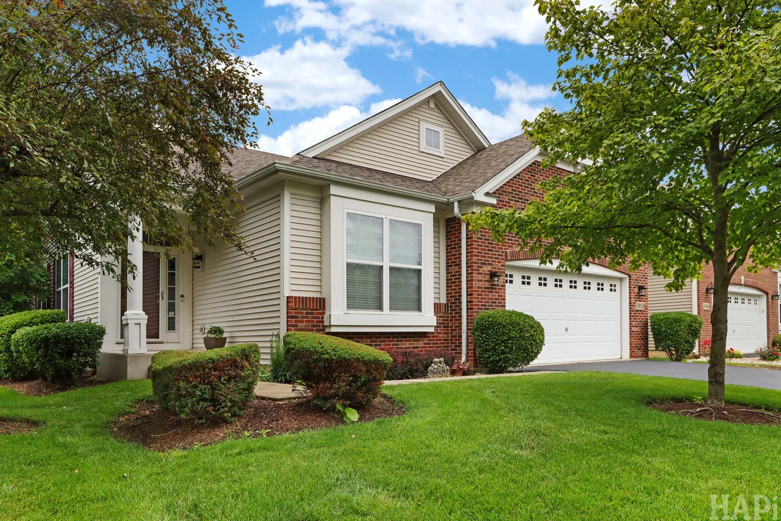 Photo of 5952 Leeds Road