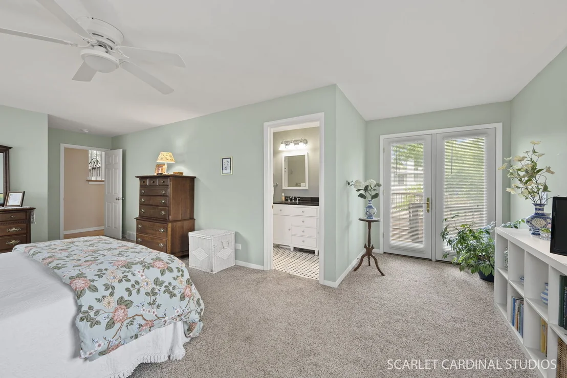 Photo of 1518 Center Avenue