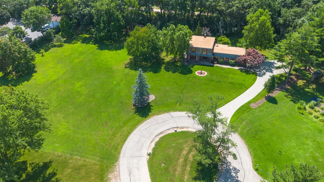 Photo of 212 Cheviot Drive