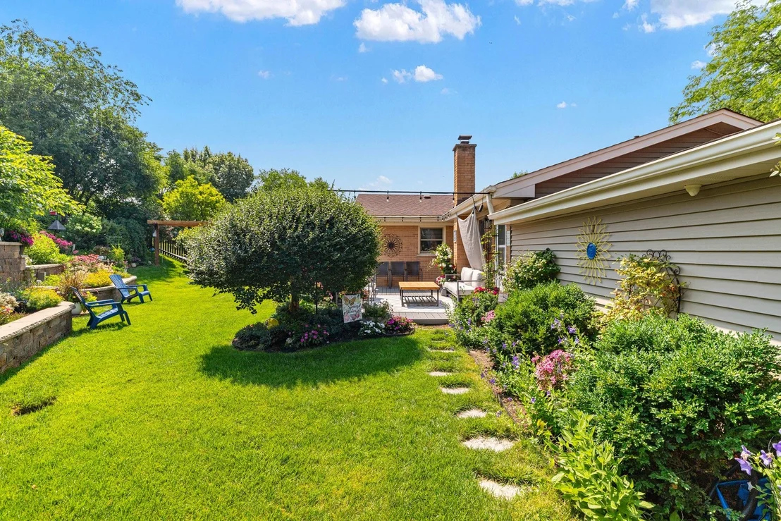 Photo of 532 MERLIN Drive