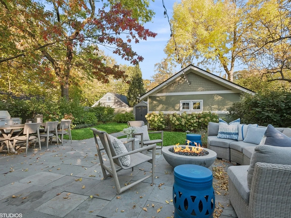 Photo of 2413 Park Place