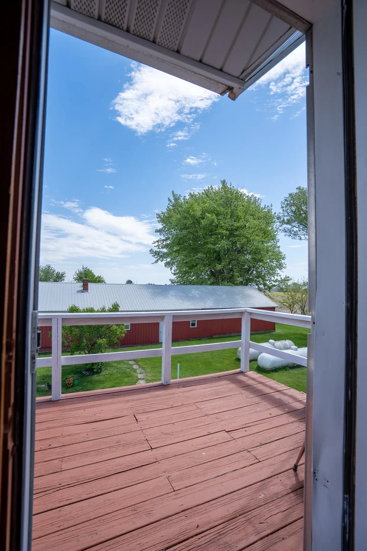 Photo of 1274 Whitney Road