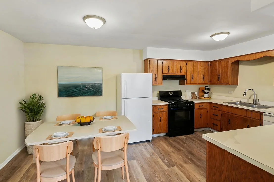 Photo of 2466 Red Oak Trail