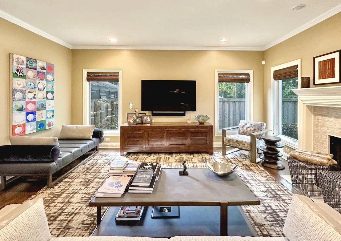 Photo of 676 Deerpath Drive