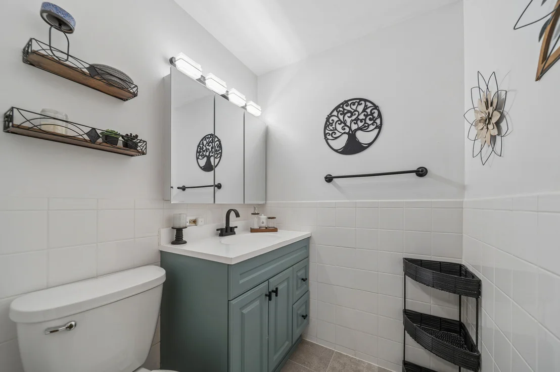 Photo of 2534 Maple Street