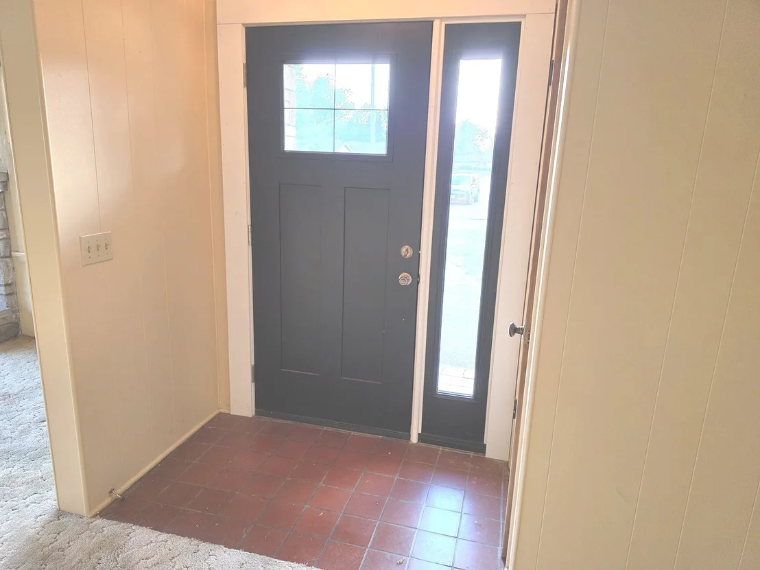 Photo of 906 Snyder Drive