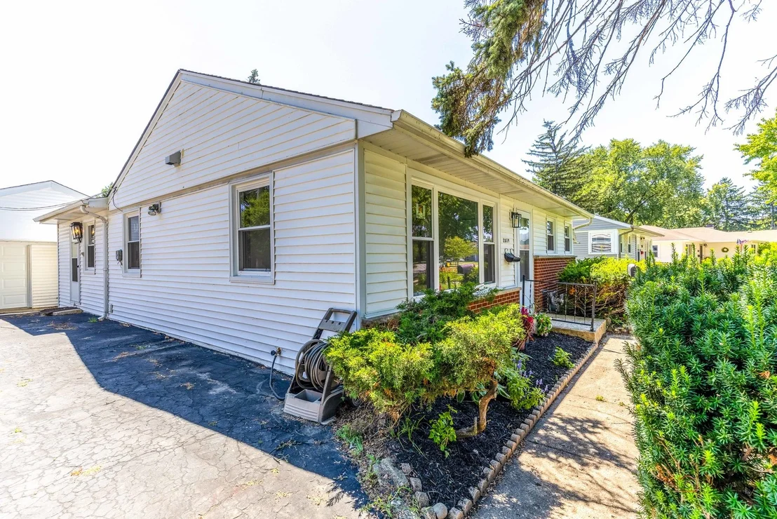 Photo of 2814 Cardinal Drive