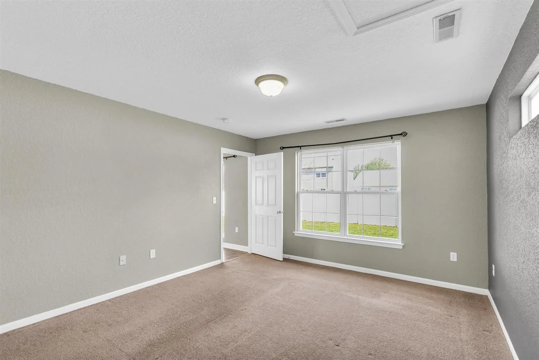 Photo of 702 Newton Drive