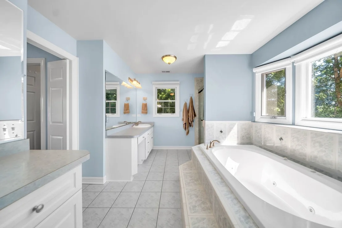 Photo of 1233 Eagle Crest Drive
