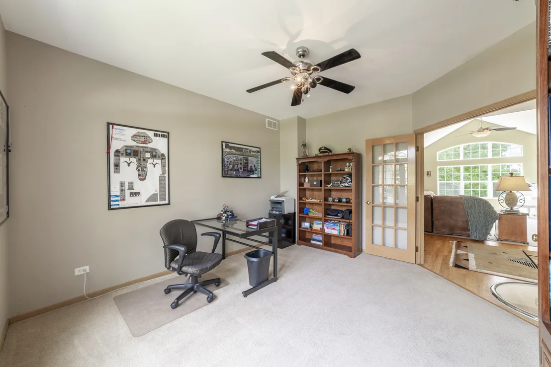Photo of 16453 LAKESIDE Drive