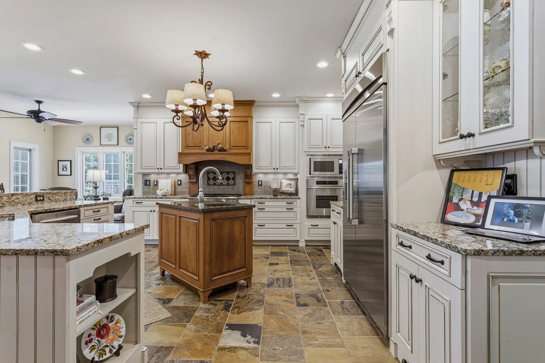 Photo of 4706 Chestnut Grove Drive