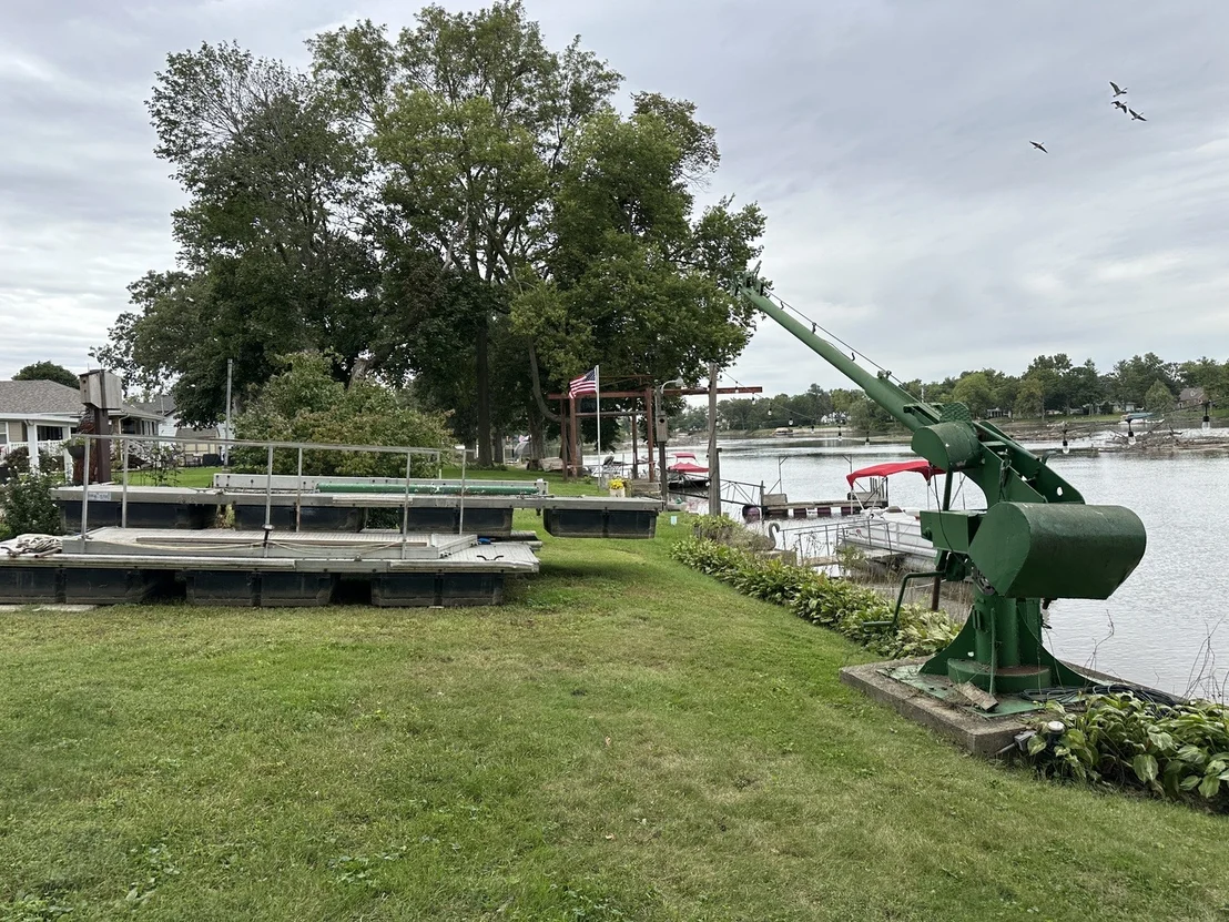 Photo of 2833 River Road