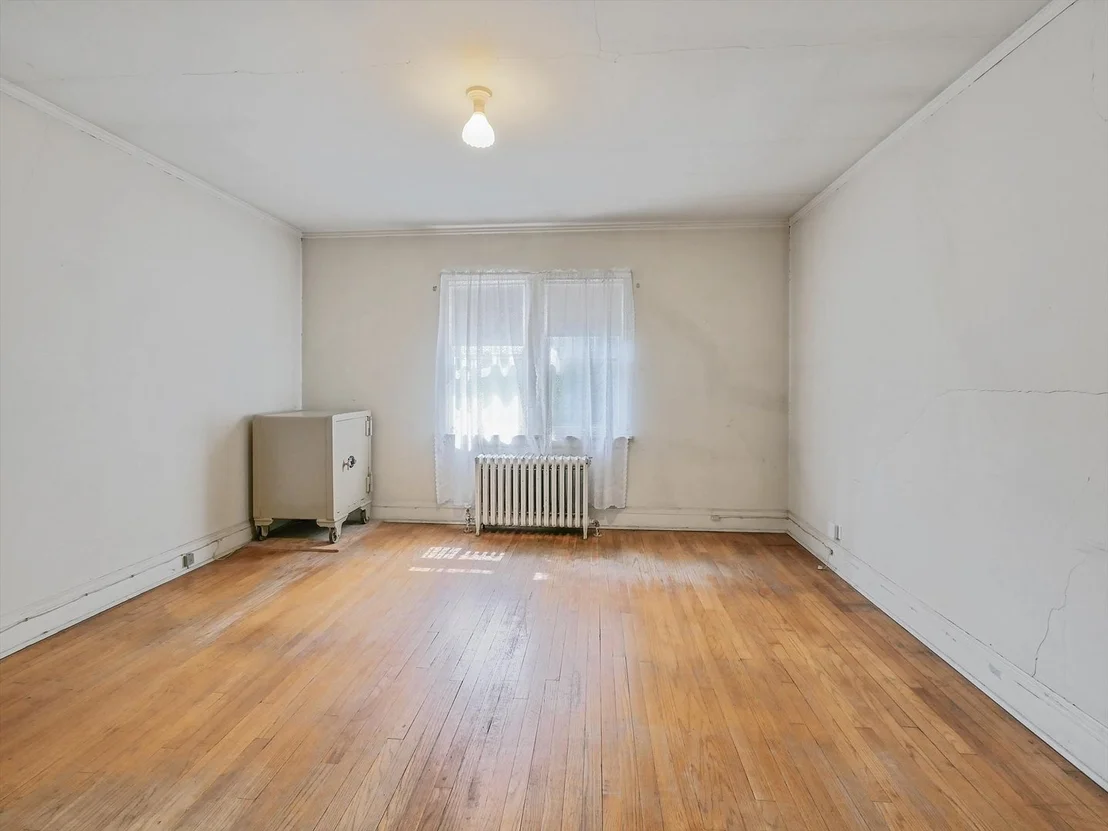 Photo of 2610 Park Lane