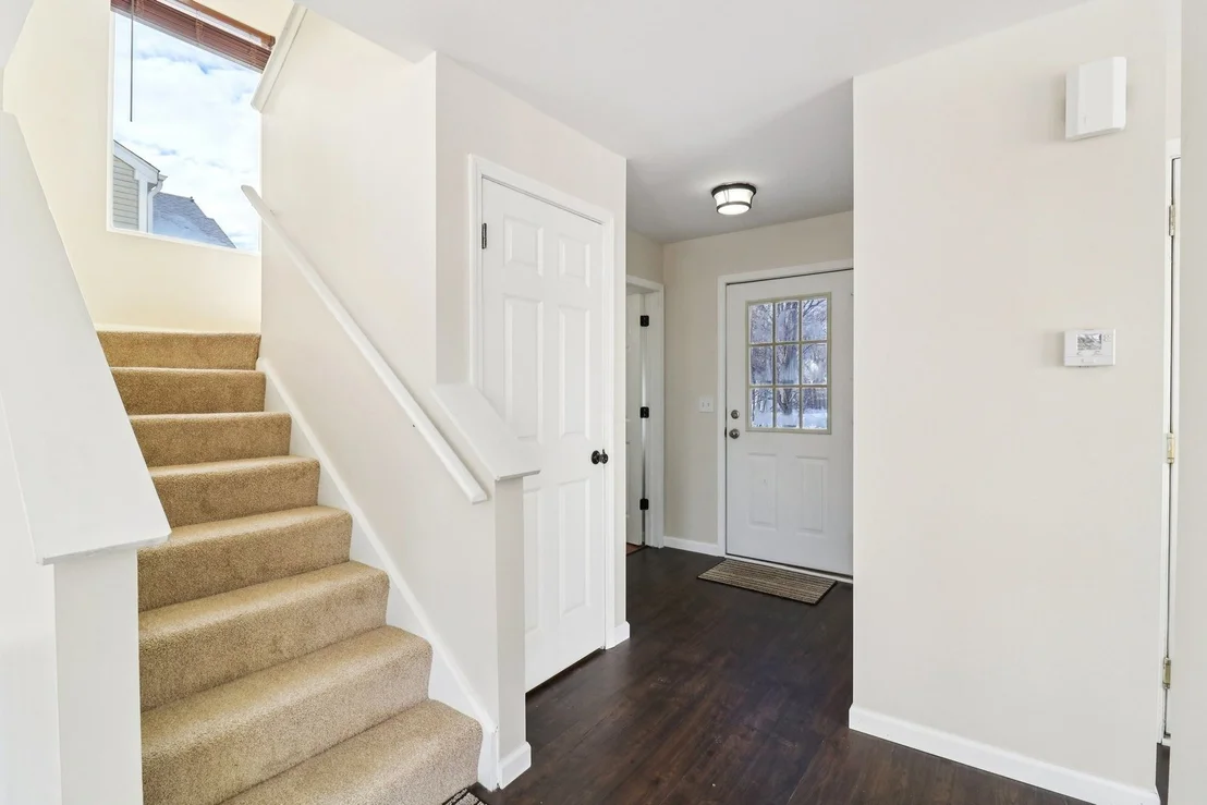 Photo of 914 Greenleaf Drive