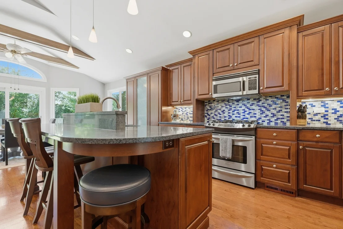 Photo of 689 Timber Hill Road