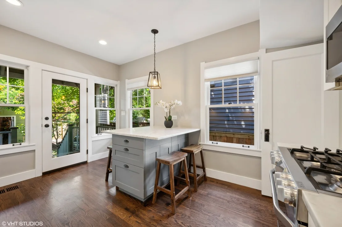 Photo of 302 Walnut Street