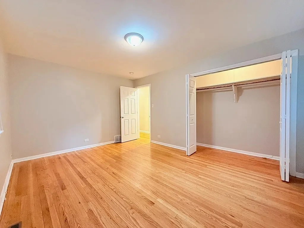 Photo of 1121 Olive Road