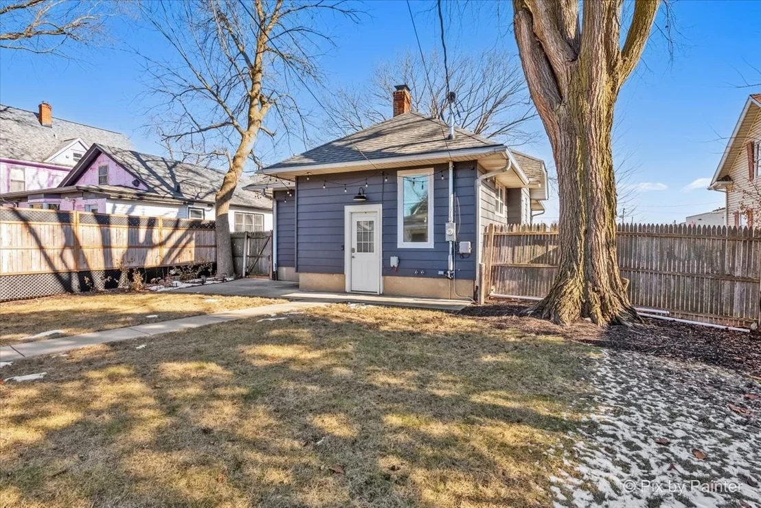 Photo of 318 Richards Street