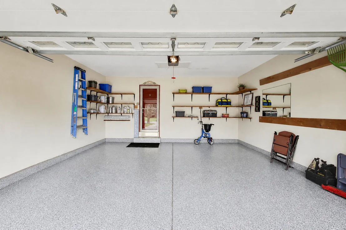 Photo of 1265 N Scarlet Drive