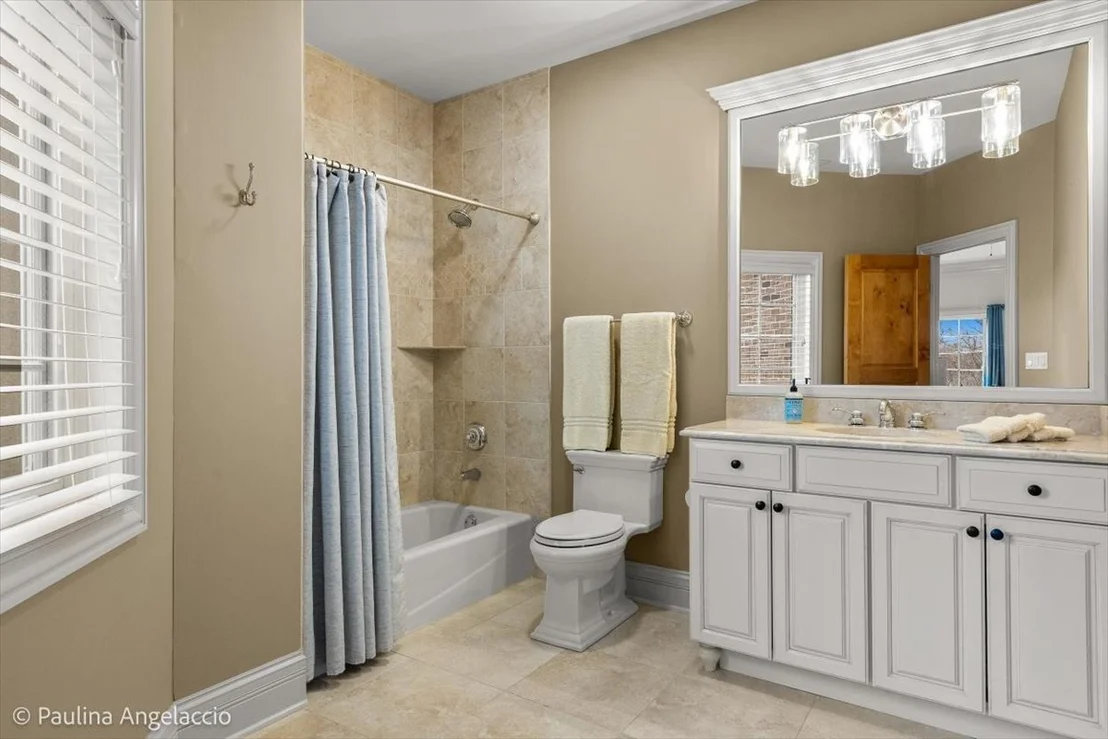 Photo of 414 Dana Lane