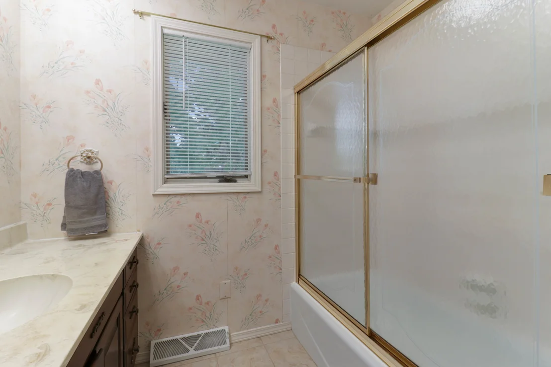 Photo of 1420 Westview Drive