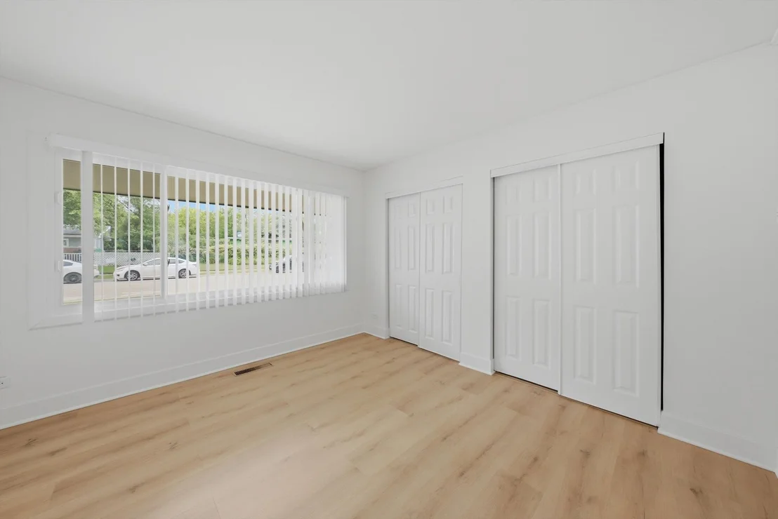 Photo of 463 Shabbona Drive