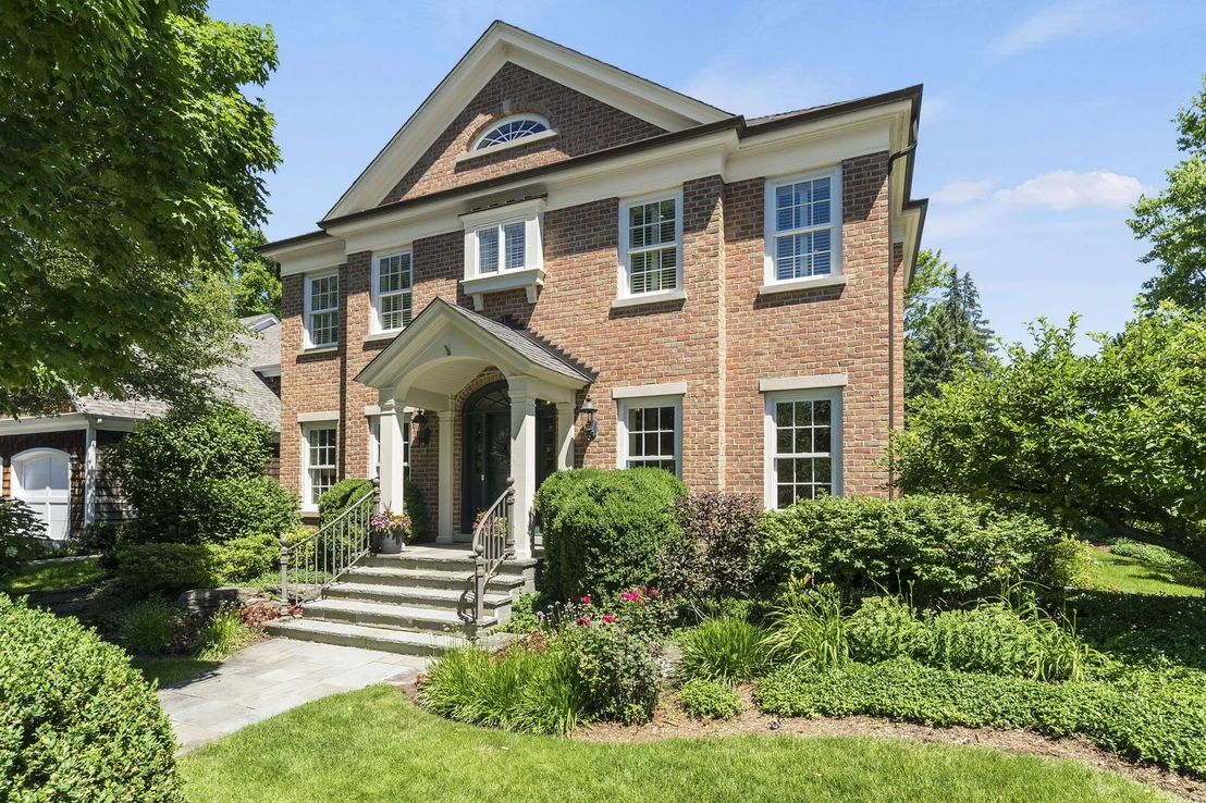 Photo of 2387 Larkdale Drive