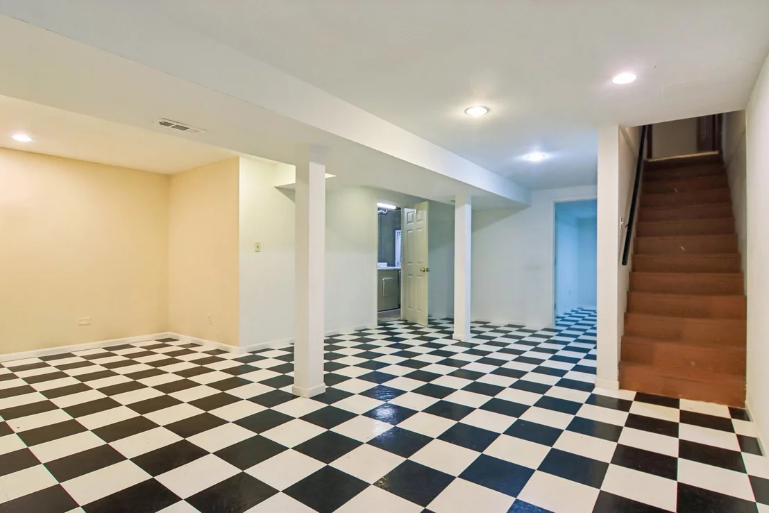 Photo of 373 GOSHAWK Lane