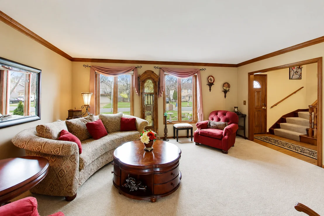 Photo of 1265 N Scarlet Drive