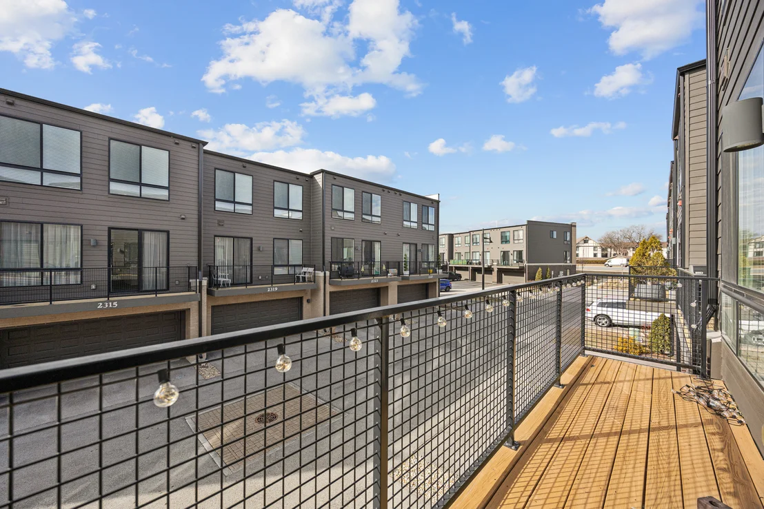 Photo of 2317 Alumni Drive